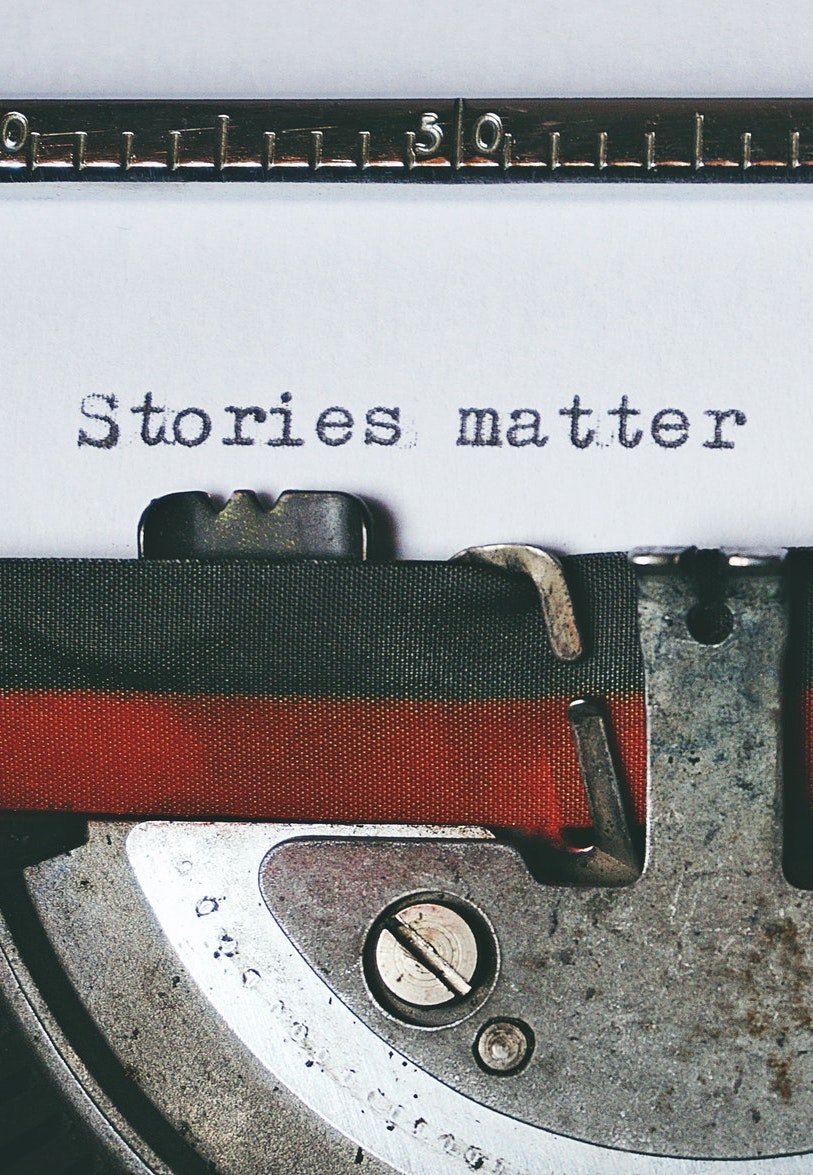 black-and-red-typewriter-crop